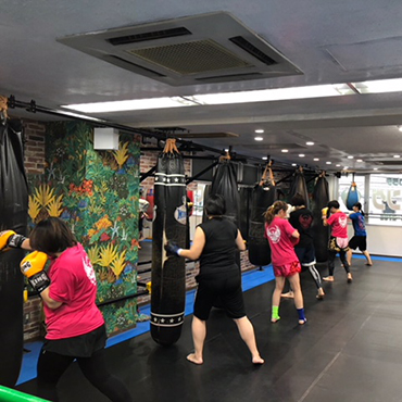 �L�b�N�{�N�V���O ���f�B�[�X�N���X�i���������{�N�T�T�C�Y�j_ladys_training_01