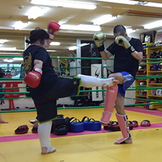 ���������i���f�B�[�X�j�G�N�T�T�C�Y_ladys_training_20